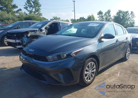 2022 Kia Forte Fe из США, поврежденный, VIN 3KPF24AD5NE441635